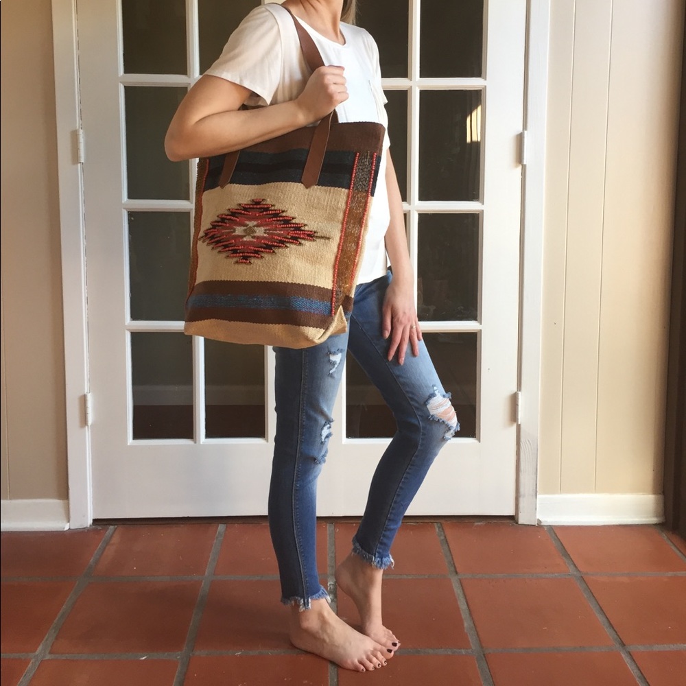 ⚡️⚡️LAST ITEM▫️Brown Boho Beaded Tote - Picture 3 of 7
